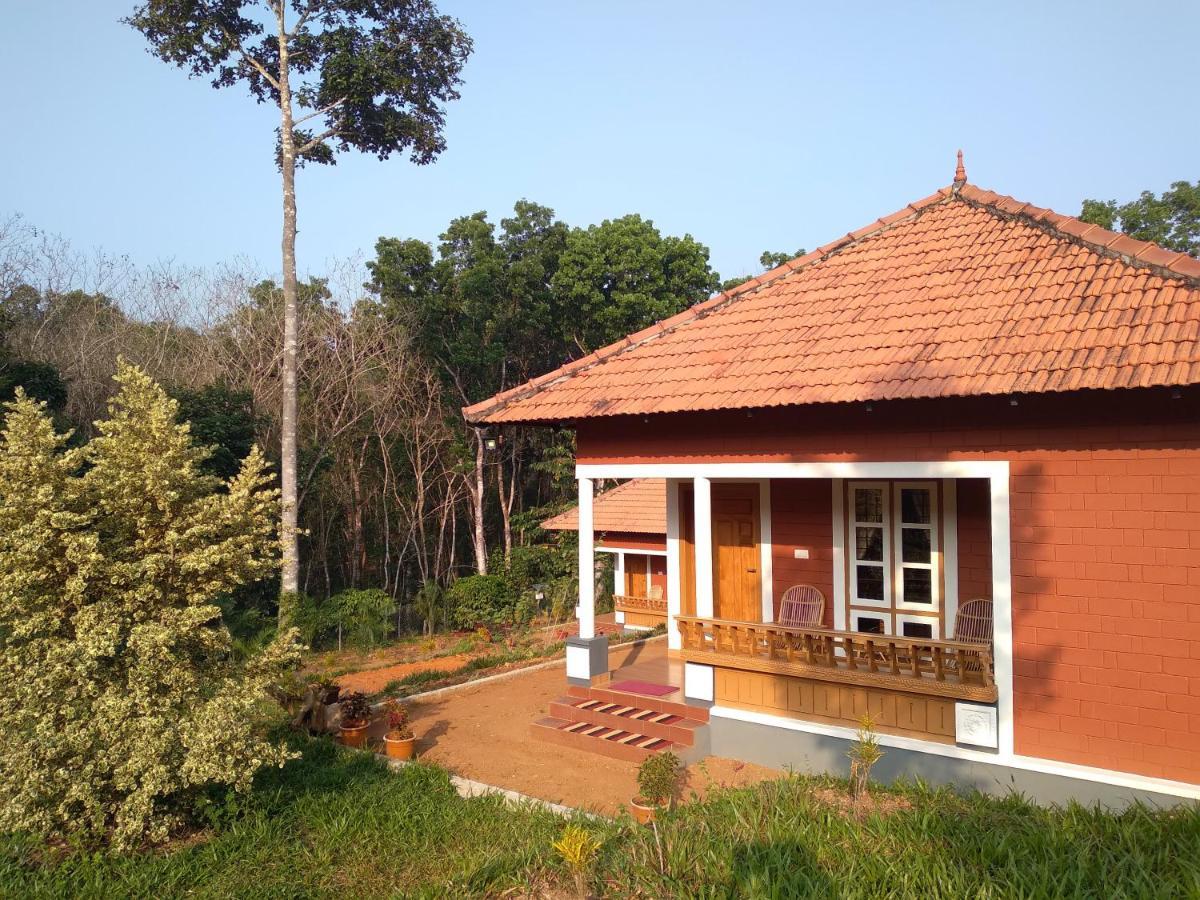 Tranquil Farms Villa Manimala Exteriör bild